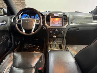 2011 Chrysler 300 4dr Sdn 300C RWD