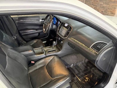 2011 Chrysler 300 4dr Sdn 300C RWD