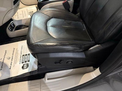 2019 Chrysler Pacifica Touring L FWD