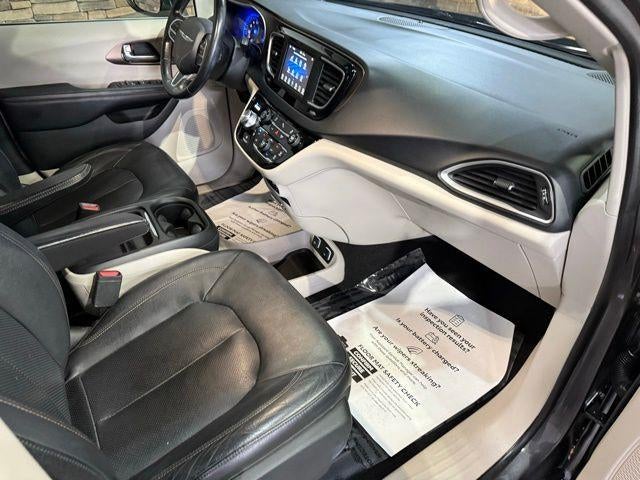 2019 Chrysler Pacifica Touring L FWD