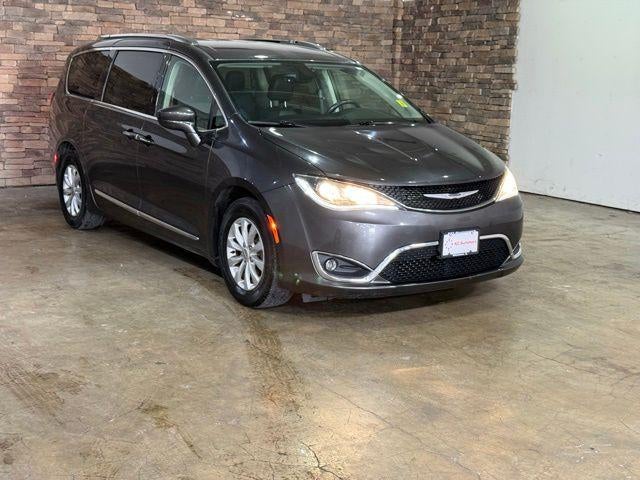 2019 Chrysler Pacifica Touring L FWD