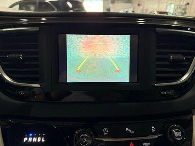 2019 Chrysler Pacifica Touring L FWD