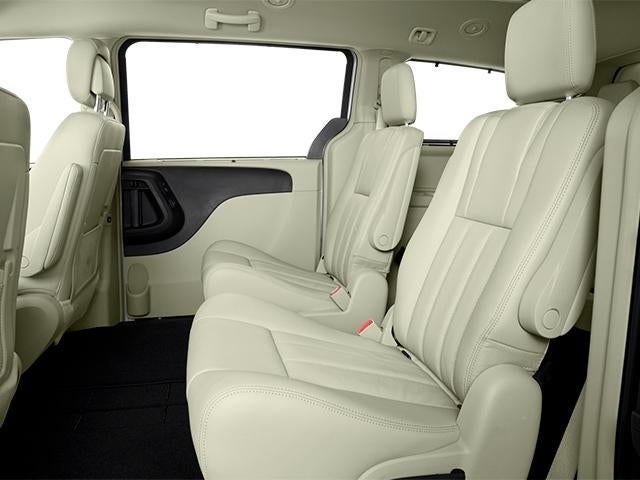 2012 Chrysler Town & Country 4dr Wgn Touring-L