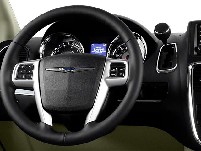 2012 Chrysler Town & Country 4dr Wgn Touring-L