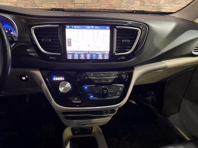2020 Chrysler Pacifica Touring L Plus FWD