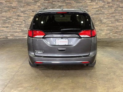 2020 Chrysler Pacifica Touring L Plus FWD