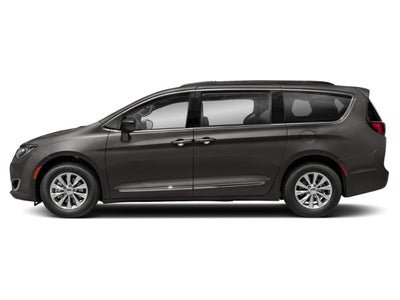 2018 Chrysler Pacifica Limited FWD