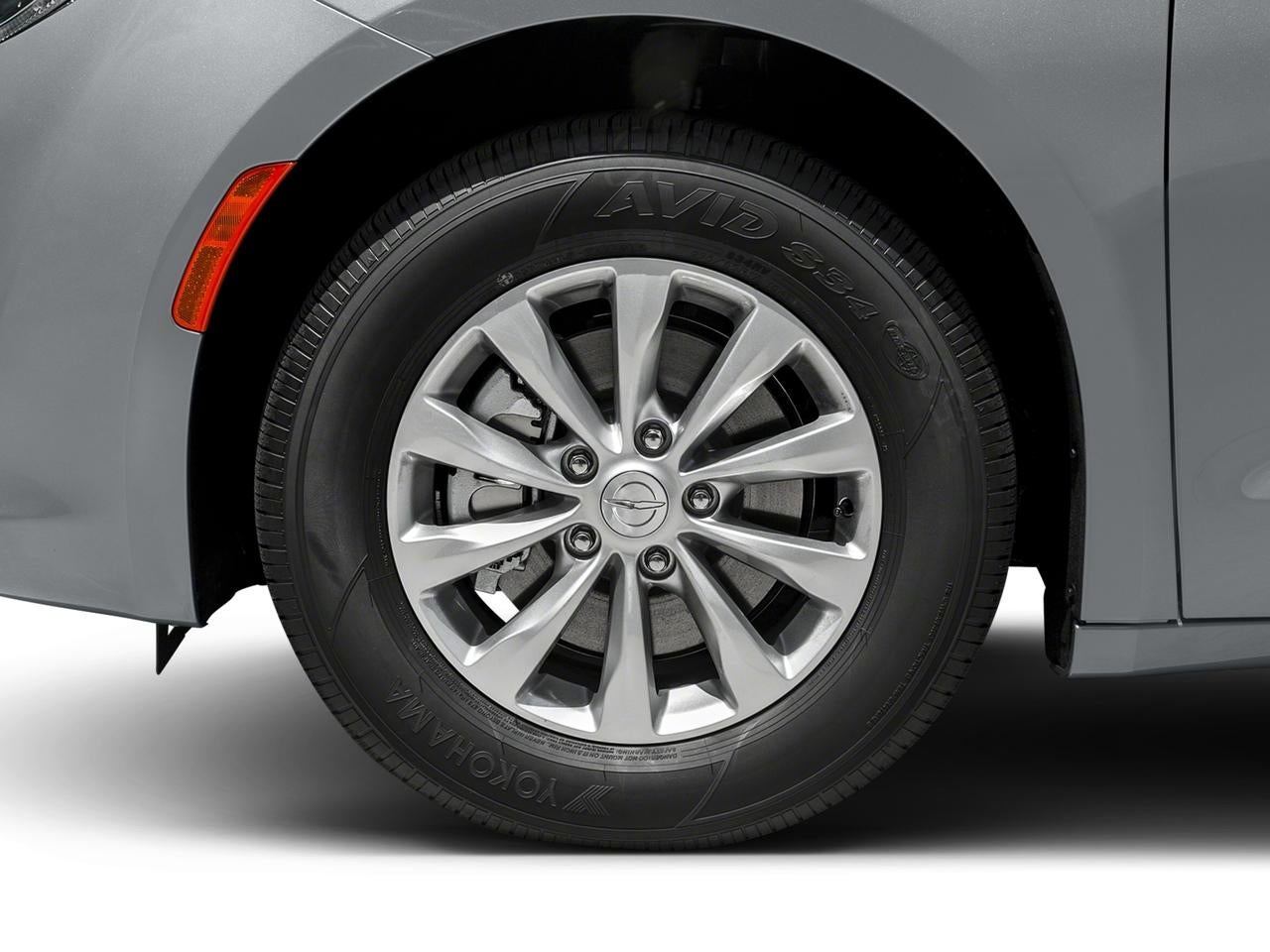 2018 Chrysler Pacifica Limited FWD