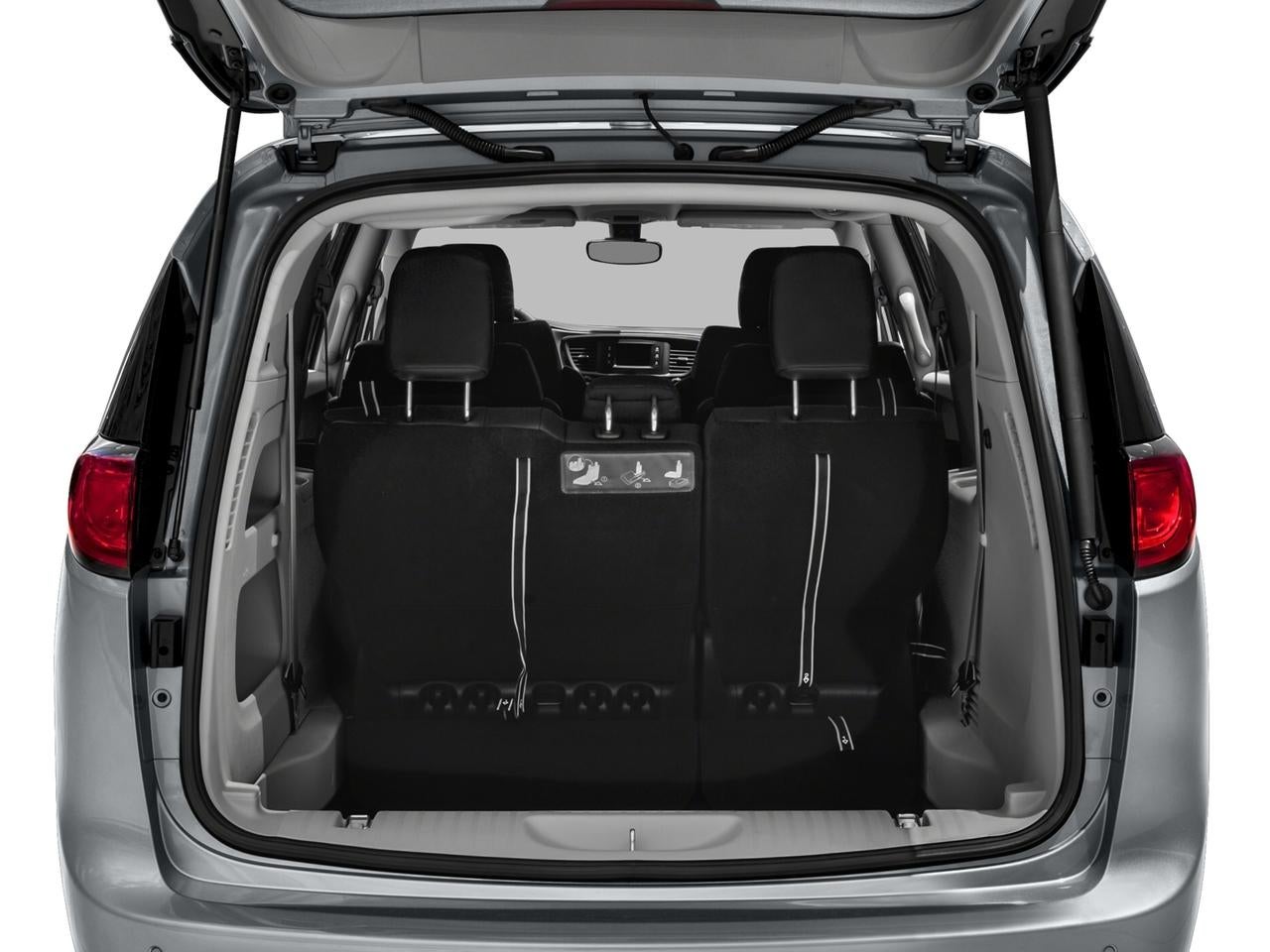 2018 Chrysler Pacifica Limited FWD