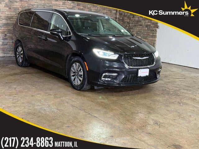 2022 Chrysler Pacifica Hybrid Touring L FWD