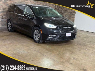 2022 Chrysler Pacifica Hybrid Touring L FWD