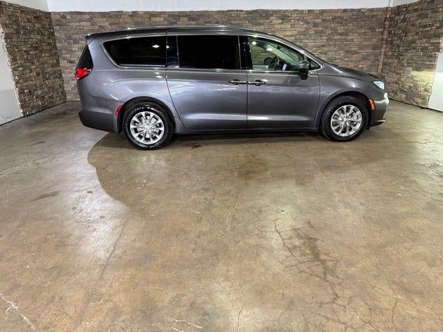 2021 Chrysler Pacifica Touring L AWD
