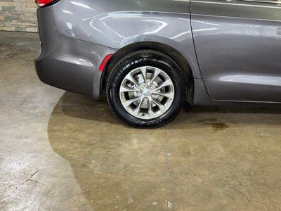 2021 Chrysler Pacifica Touring L AWD