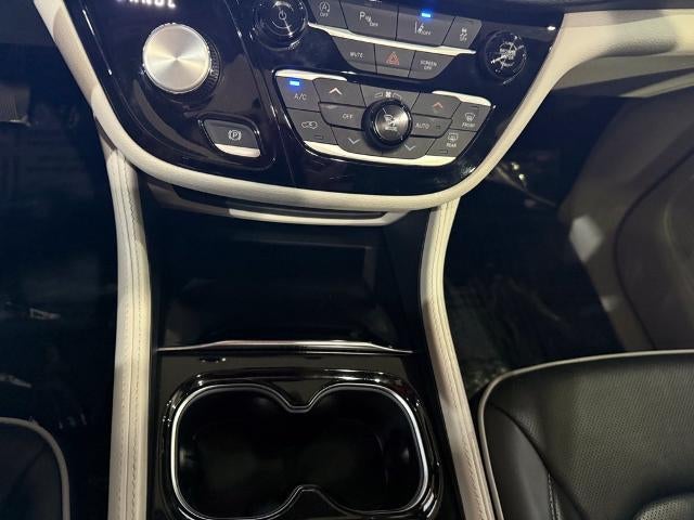2024 Chrysler Pacifica Limited AWD