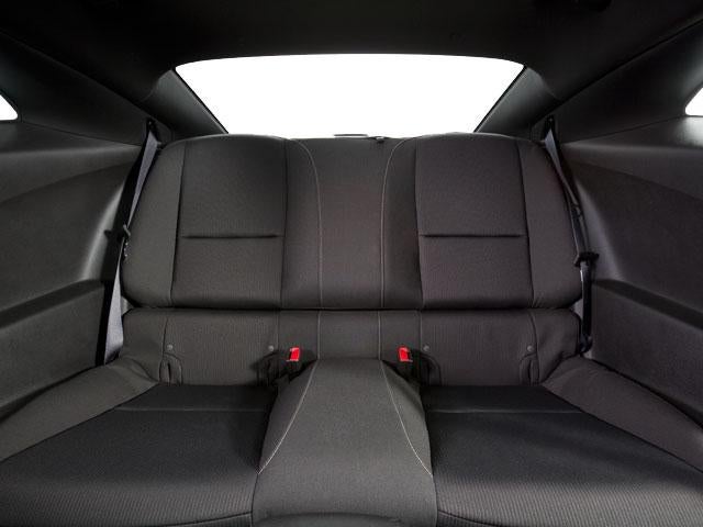 2011 Chevrolet Camaro Coupe 2LT