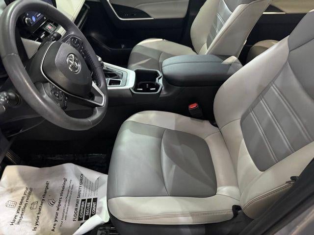 2023 Toyota RAV4 XLE Premium AWD (Natl)