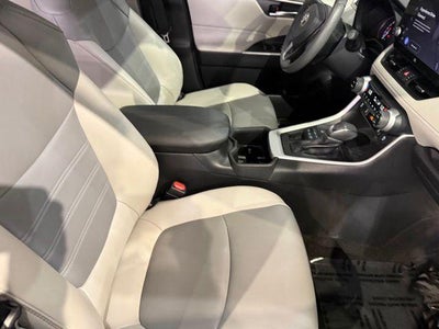 2023 Toyota RAV4 XLE Premium AWD (Natl)