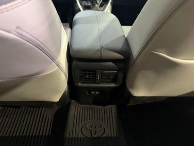 2023 Toyota RAV4 XLE Premium AWD (Natl)