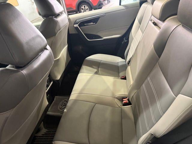 2023 Toyota RAV4 XLE Premium AWD (Natl)