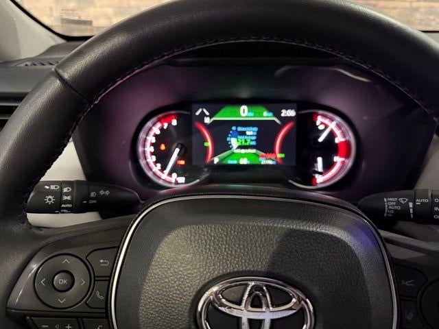 2025 Toyota RAV4 XLE Premium AWD (Natl)