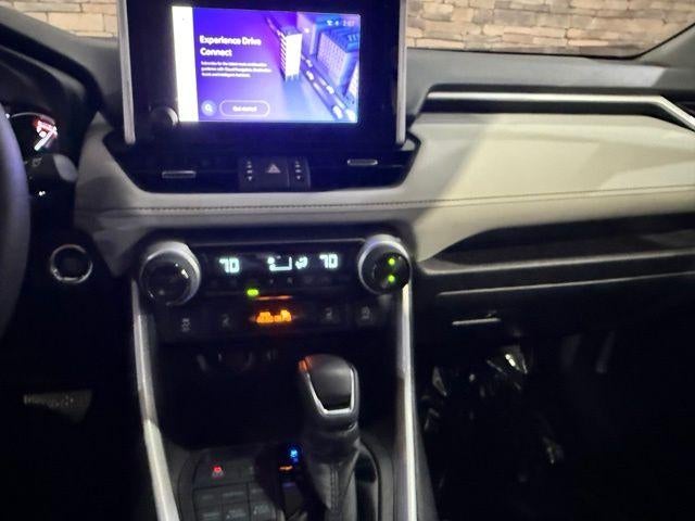 2025 Toyota RAV4 XLE Premium AWD (Natl)