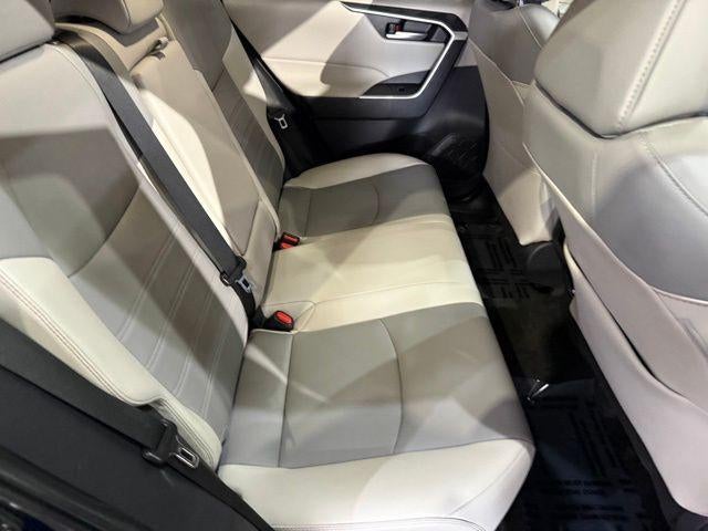 2025 Toyota RAV4 XLE Premium AWD (Natl)