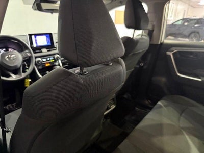 2023 Toyota RAV4 LE AWD (Natl)