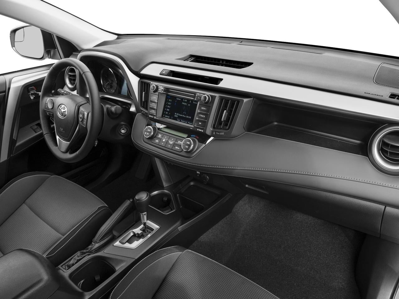 2017 Toyota RAV4 XLE AWD (Natl)