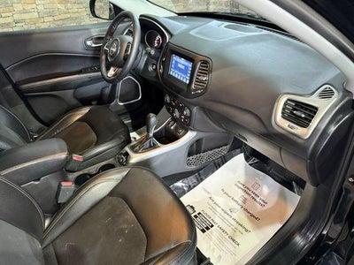 2017 Jeep Compass Latitude FWD