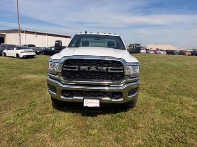 2024 RAM 2500 Tradesman 4x4 Reg Cab 8' Box