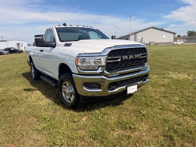 2024 RAM 2500 Tradesman 4x4 Reg Cab 8' Box