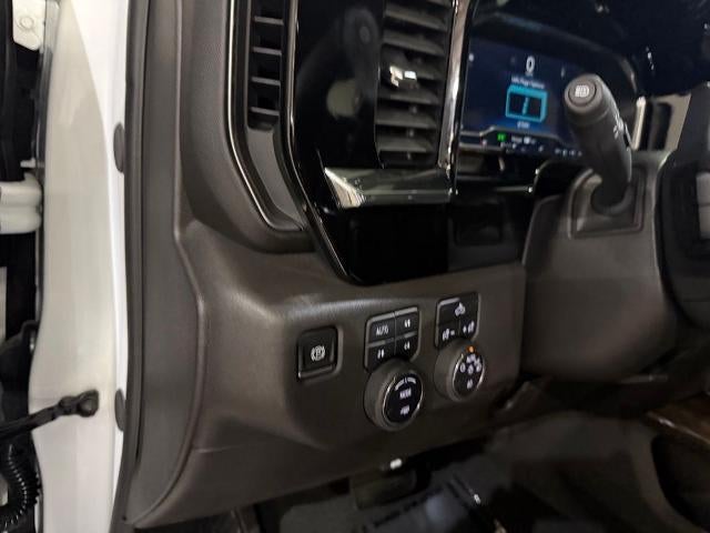 2025 Chevrolet Silverado 1500 Crew Cab Short Box 4-Wheel Drive LT Trail Boss