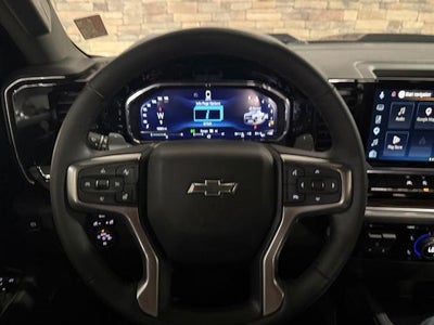 2025 Chevrolet Silverado 1500 Crew Cab Short Box 4-Wheel Drive LT Trail Boss