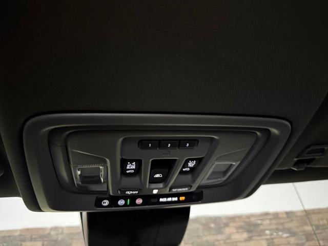 2025 Chevrolet Silverado 1500 Crew Cab Short Box 4-Wheel Drive LT Trail Boss