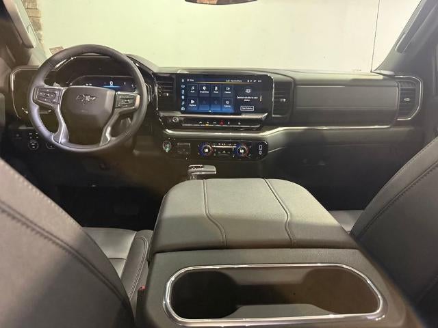 2025 Chevrolet Silverado 1500 Crew Cab Short Box 4-Wheel Drive LT Trail Boss