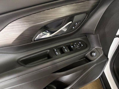 2024 GMC Terrain FWD 4dr SLE