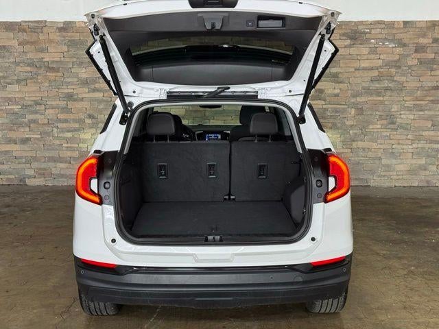 2024 GMC Terrain FWD 4dr SLE