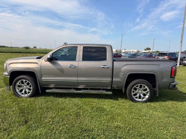 2017 GMC Sierra 1500 Crew Cab Short Box 4-Wheel Drive SLT