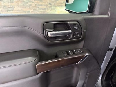 2019 GMC Sierra 1500 Crew Cab Short Box 4-Wheel Drive SLT