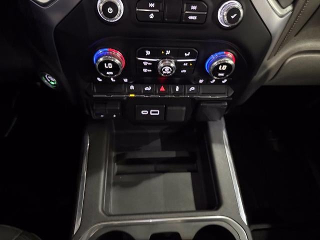 2019 GMC Sierra 1500 Crew Cab Short Box 4-Wheel Drive SLT