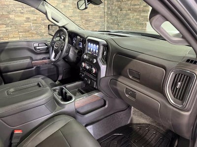 2019 GMC Sierra 1500 Crew Cab Short Box 4-Wheel Drive SLT