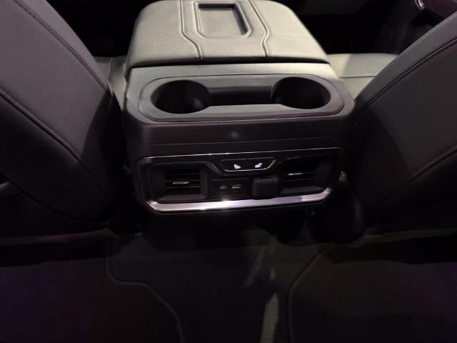 2019 GMC Sierra 1500 Crew Cab Short Box 4-Wheel Drive SLT
