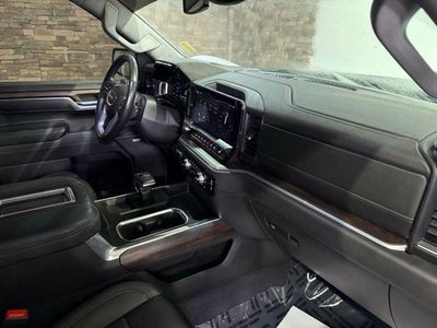 2022 GMC Sierra 1500 Crew Cab Short Box 4-Wheel Drive SLT