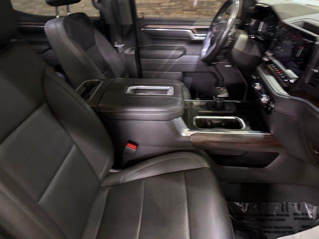 2022 GMC Sierra 1500 Crew Cab Short Box 4-Wheel Drive SLT