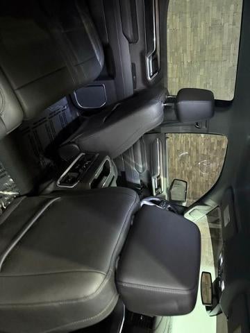 2022 GMC Sierra 1500 Crew Cab Short Box 4-Wheel Drive SLT