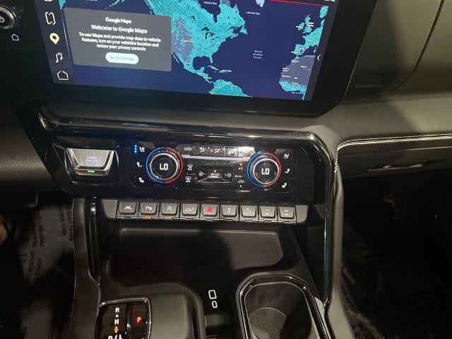 2025 GMC Sierra 1500 Crew Cab Short Box 4-Wheel Drive AT4X