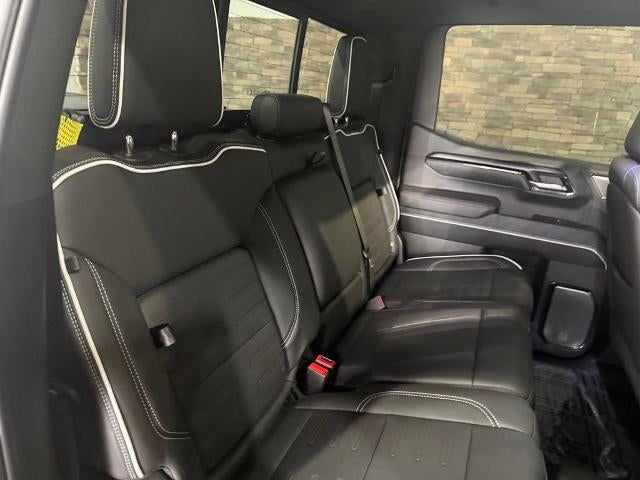 2025 GMC Sierra 1500 Crew Cab Short Box 4-Wheel Drive AT4X