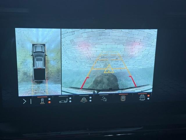 2025 GMC Sierra 1500 Crew Cab Short Box 4-Wheel Drive AT4X