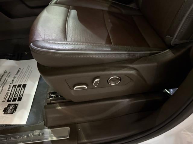 2025 GMC Sierra 1500 Crew Cab Short Box 4-Wheel Drive Denali