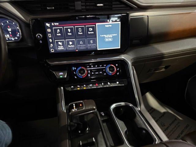 2022 GMC Sierra 1500 Crew Cab Short Box 4-Wheel Drive Denali